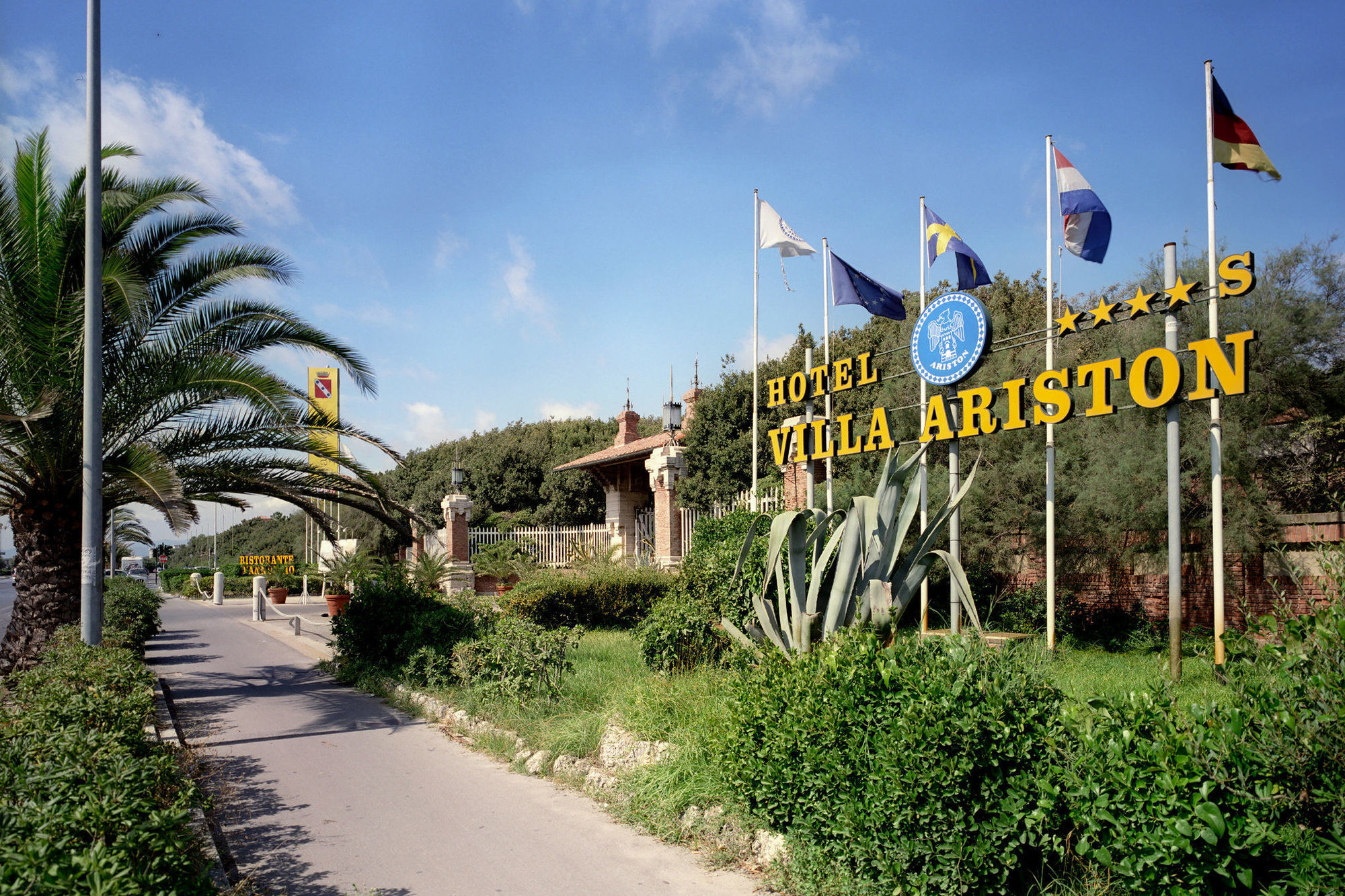 Park Hotel Villa Ariston Lido di Camaiore Eksteriør billede