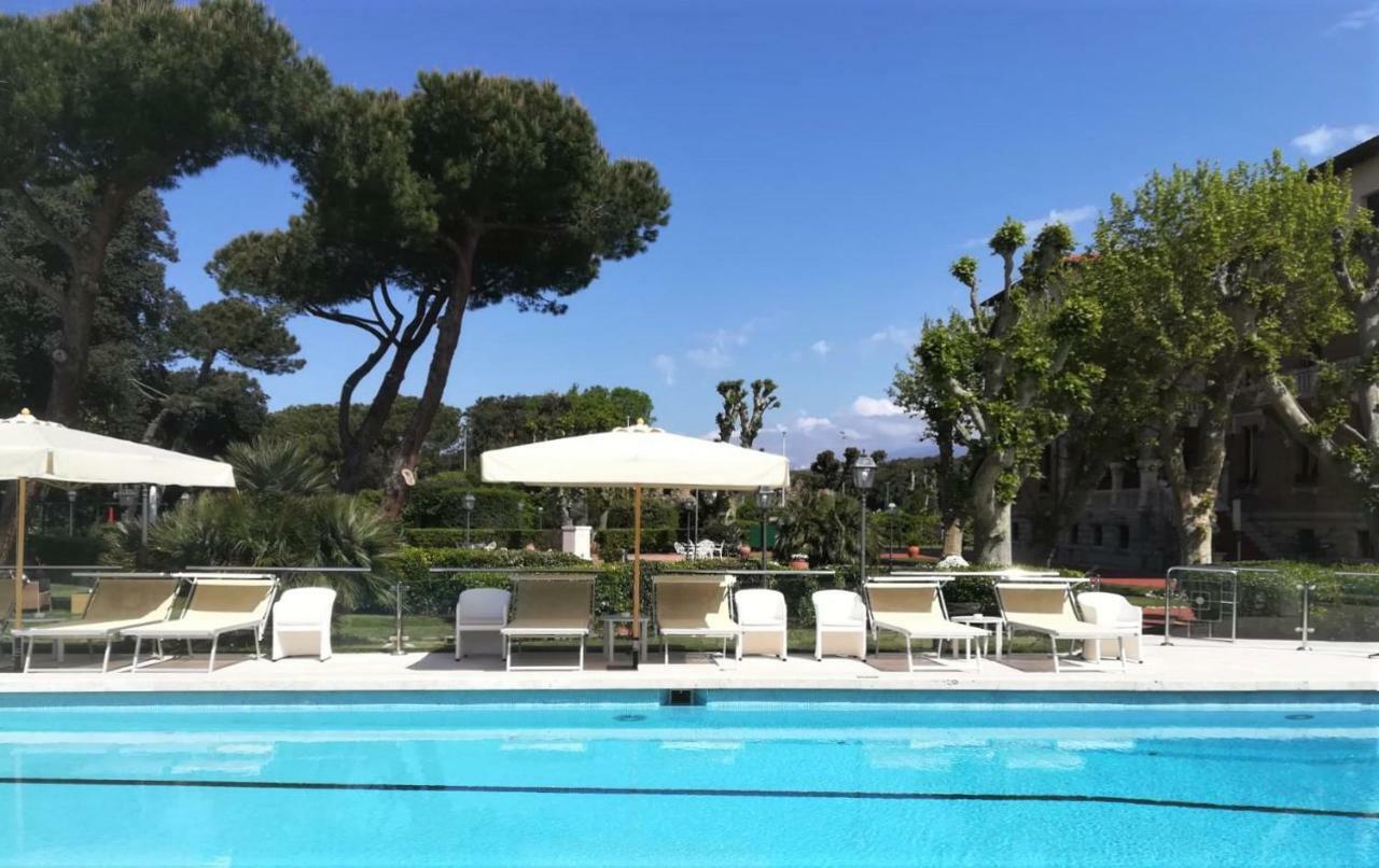 Park Hotel Villa Ariston Lido di Camaiore Eksteriør billede